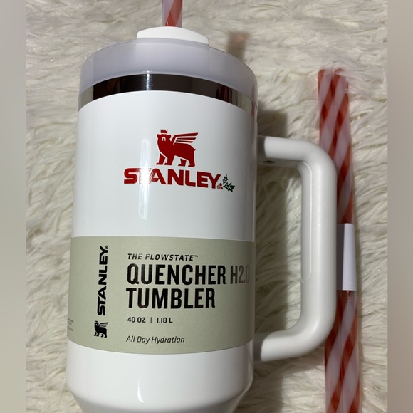 Stanley Tumbler THE QUENCHER 40 OZ Mistletoe Twist LIMITED Edition. LAST ONE! - Picture 15 of 16